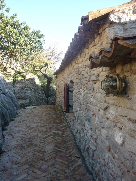 San Pantaleone Rocca Del Vento Bed & Breakfast エクステリア 写真