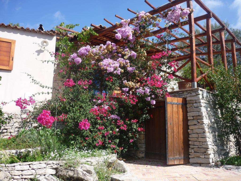 San Pantaleone Rocca Del Vento Bed & Breakfast エクステリア 写真