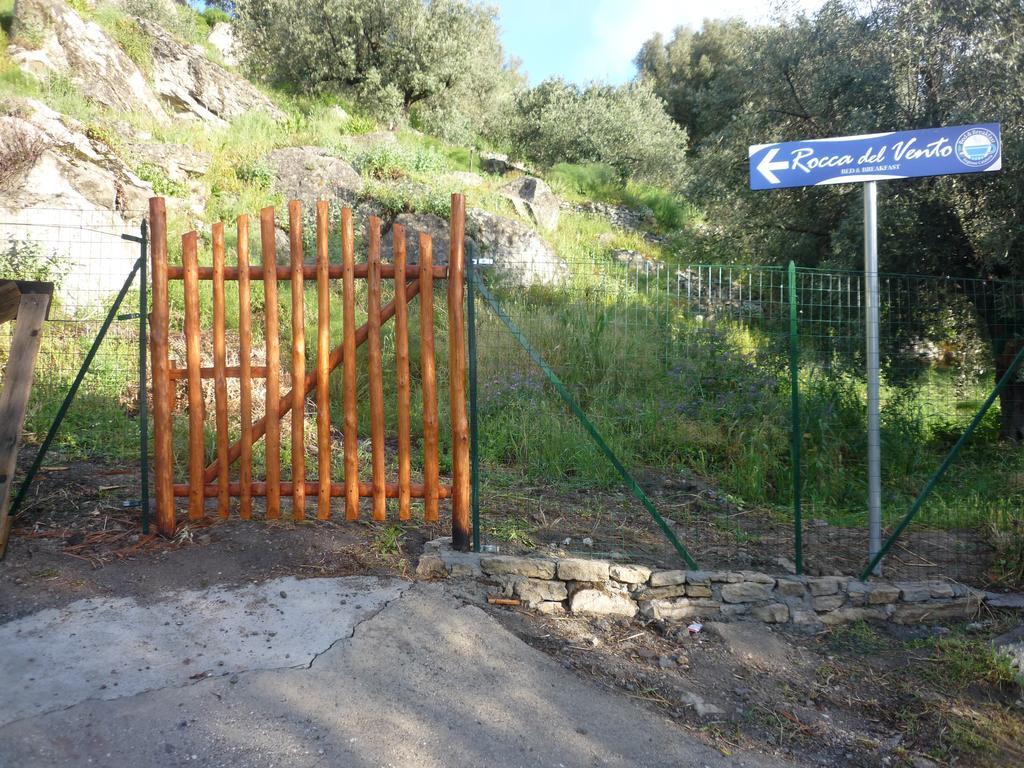 San Pantaleone Rocca Del Vento Bed & Breakfast エクステリア 写真