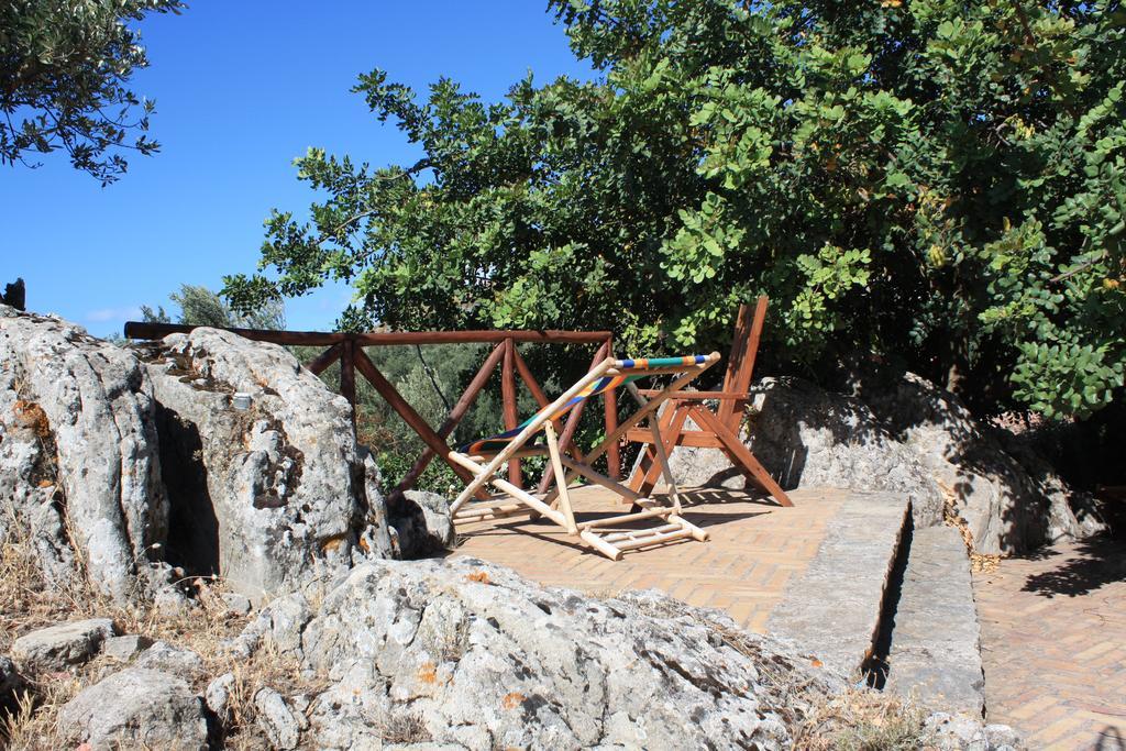 San Pantaleone Rocca Del Vento Bed & Breakfast エクステリア 写真